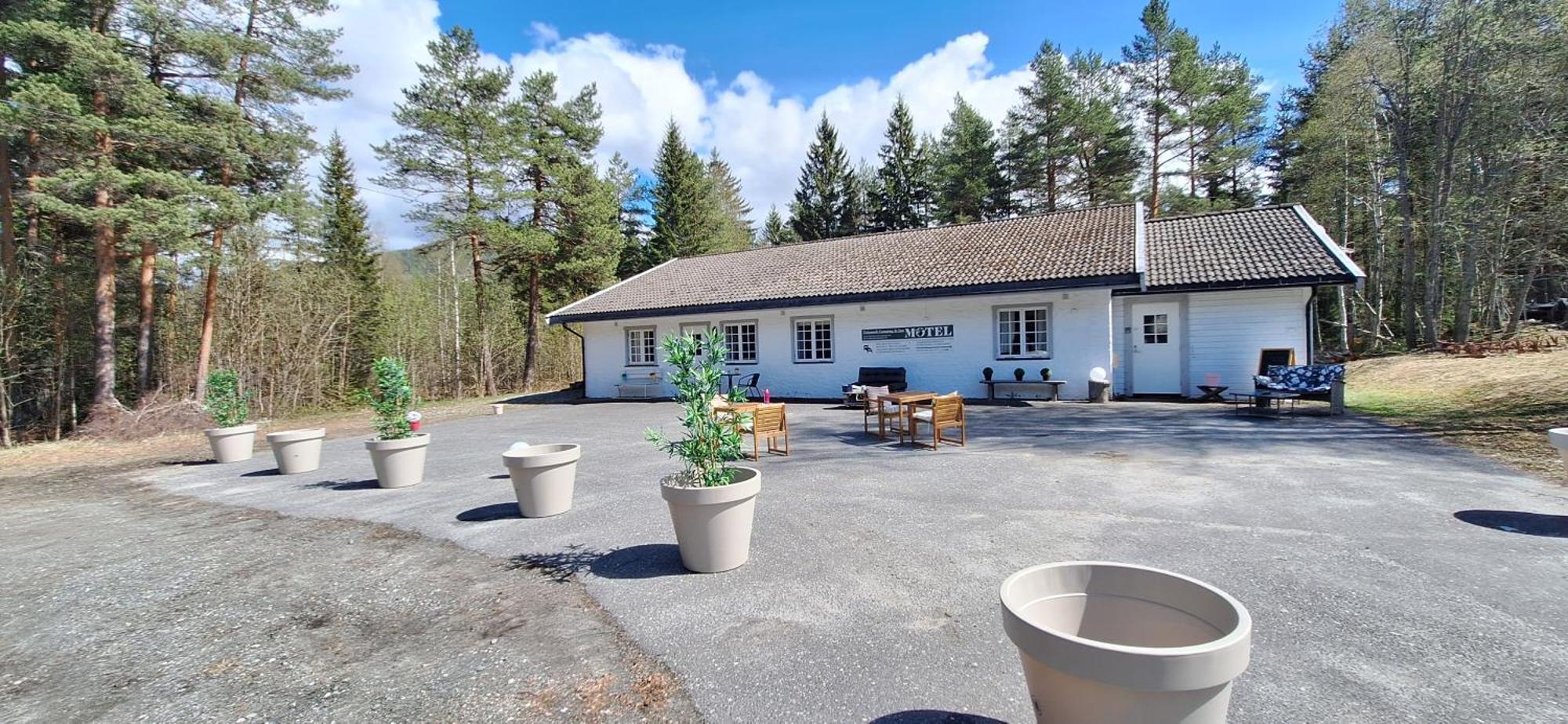 Telemark Motel And Apartment Hauggrend Exterior photo